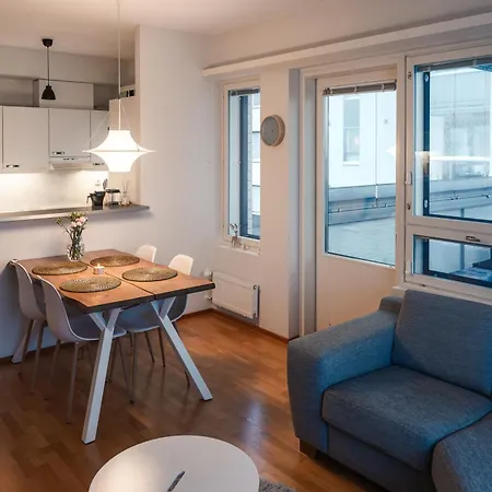 Kiela Penthouse *